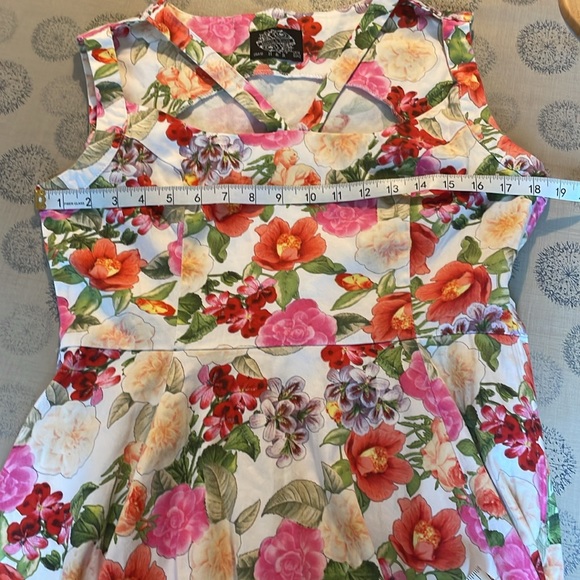 Retro Hearts and Roses 50s Adelaide Roses Swing Dress in Multicolor Size 10 - Picture 8 of 9